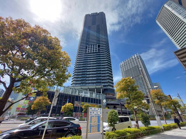 勝どきビュータワーの建物外観