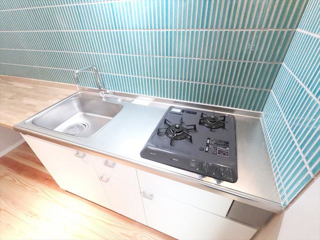 キッチン　参考写真（同物件他号室）