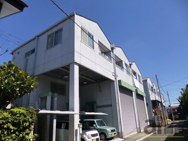 東村山市本町のマンションの建物外観