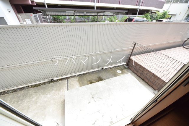 バルコニー　お洗濯にも便利！