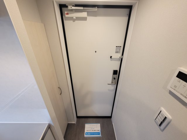 玄関　落ち着いた玄関です