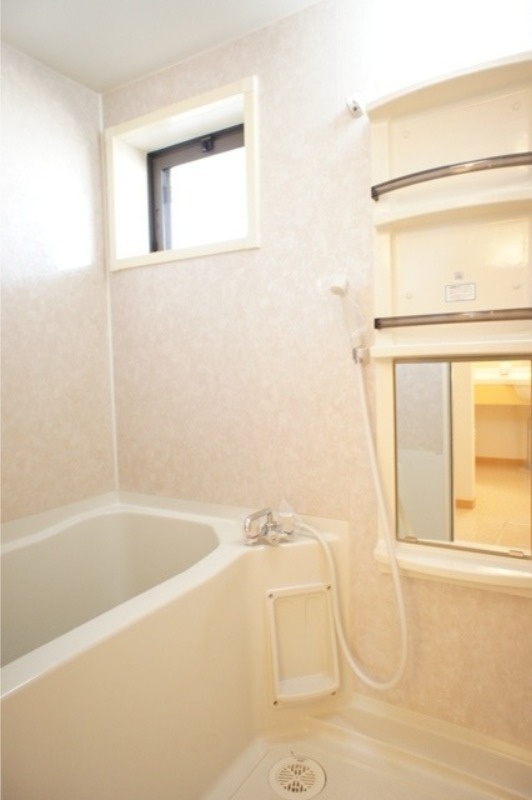 バス・シャワールーム　図面と現状に相違がある場合には現状を優先