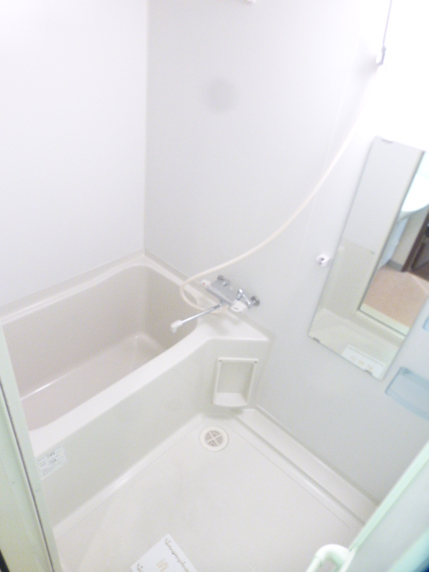 バス・シャワールーム　バス※別部屋参考写真