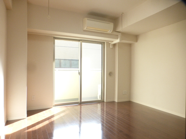 居室・リビング　居室※別部屋参考写真