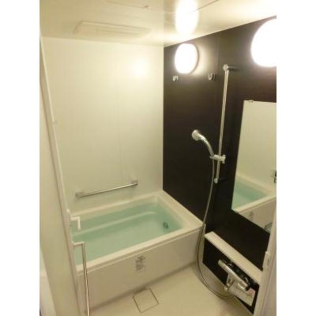 バス・シャワールーム　※写真は同タイプ住戸です。