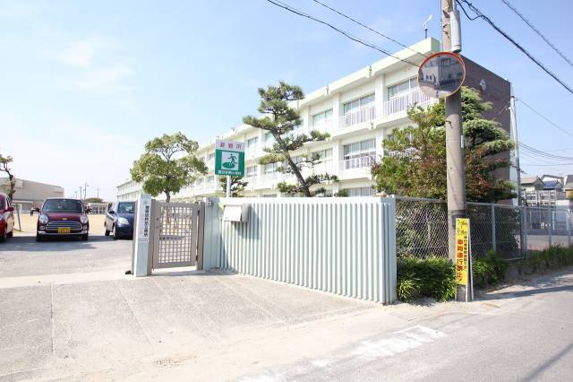 小学校　甚目寺南小学校（小学校）まで1266m