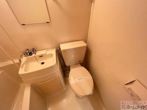 トイレ　トイレ