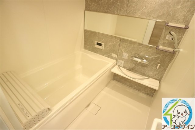 バス・シャワールーム　パース写真