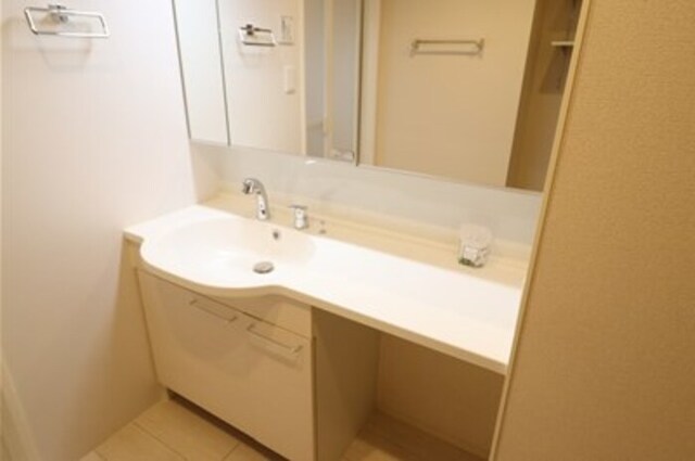 洗面設備　洗髪洗面化粧台