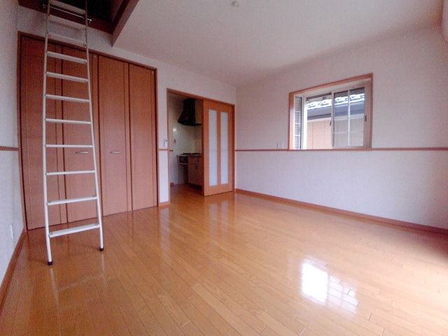 居室・リビング　★広くてきれいなお部屋です★※別号室のお部屋です。ロフトは…