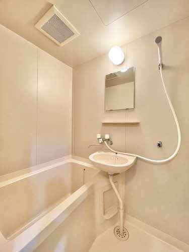 バス・シャワールーム　バス