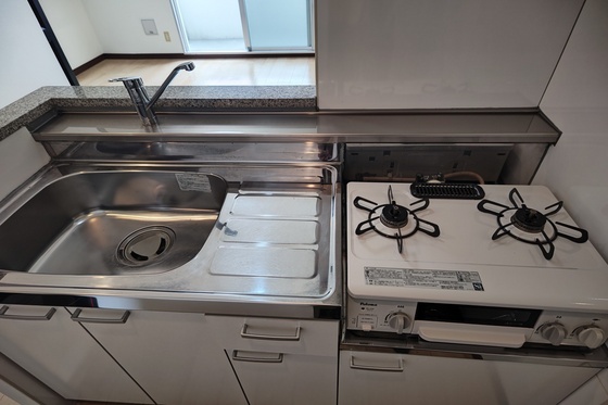 キッチン　※別部屋の写真です