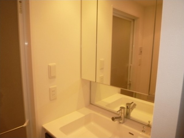 洗面設備　独立洗面台