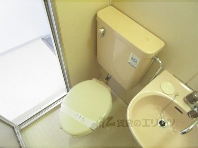 トイレ　ユニットバス