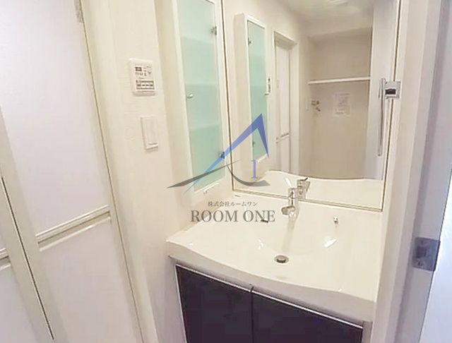 洗面設備　洗面台です。