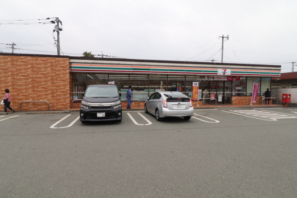 コンビニ　セブンイレブン 玉名山田店（コンビニ）まで1179m
