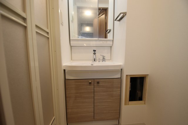 洗面設備　※別号室の参考写真です※