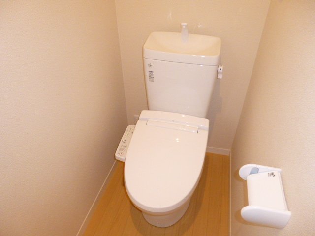 トイレ　ウォシュレット