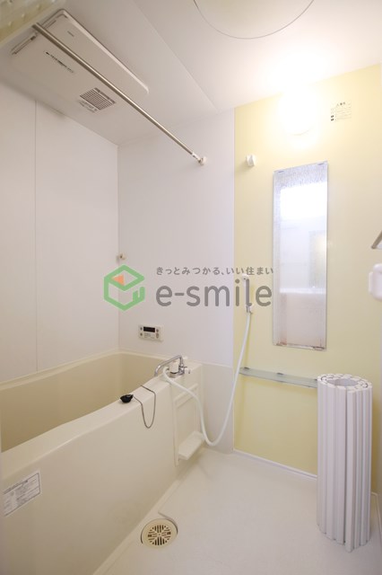 バス・シャワールーム　日々の疲れを癒すお風呂付です