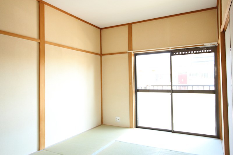 その他部屋・スペース　明るい陽射しの和室６畳