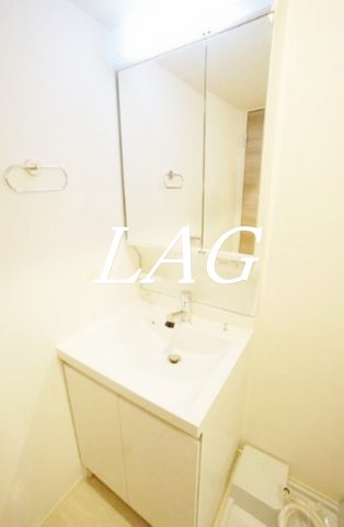 洗面設備　洗面台です。