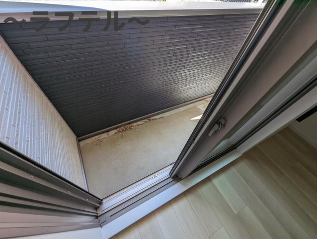 バルコニー　別部屋イメージ写真