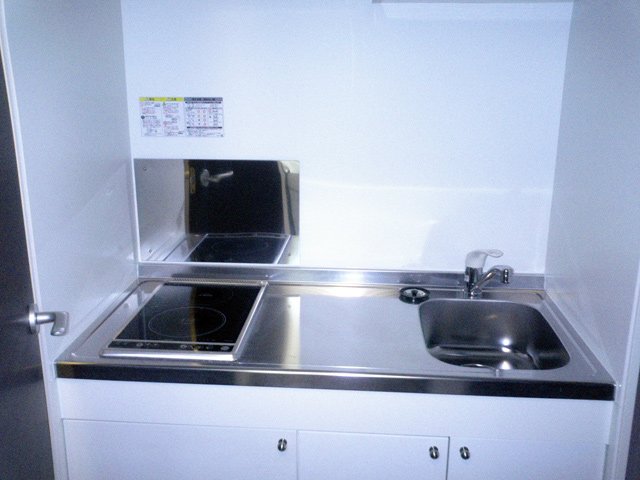 キッチン　設備・仕様は号室により異なる為、現況を優先致します。