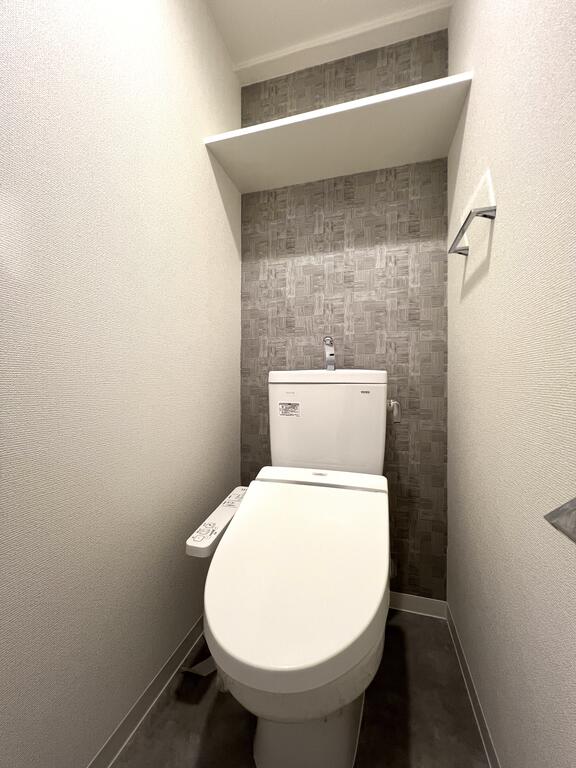 S-RESIDENCE江坂Eminenceのトイレ写真
