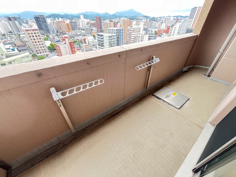 バルコニー　同物件別部屋イメージ