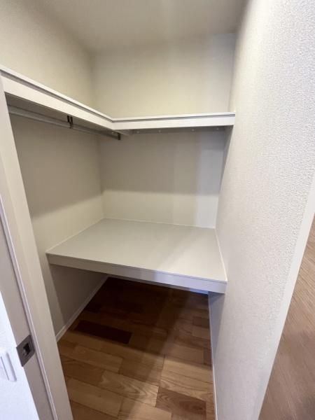 収納　ウォークインクローゼットです