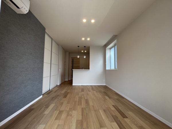 居室・リビング　明るいリビングダイニング！