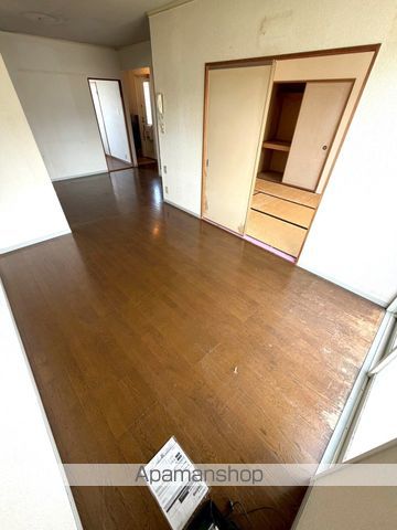 ＪＲ日豊本線 加納駅 徒歩13分 2階建 築37年の居間写真