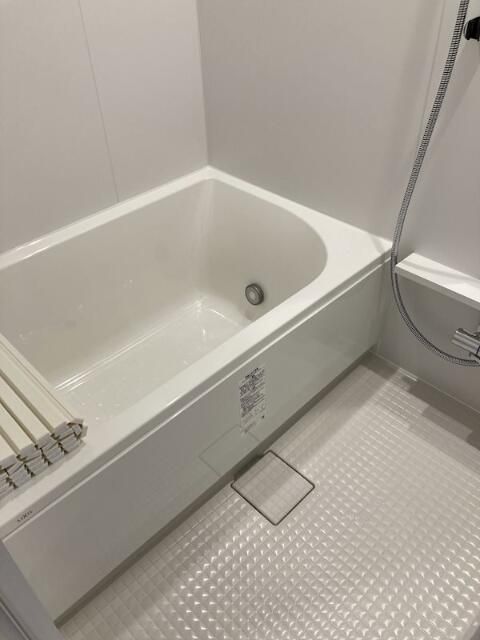 バス・シャワールーム　ゆったり過ごせるお風呂です