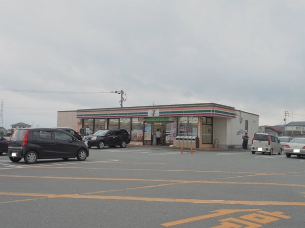 コンビニ　セブンイレブン小城牛津店（コンビニ）まで654m