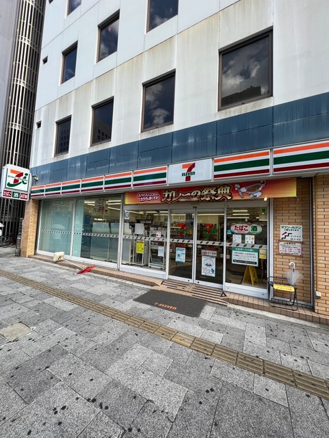 コンビニ　セブンイレブン大阪長堀心斎橋店（コンビニ）まで130m