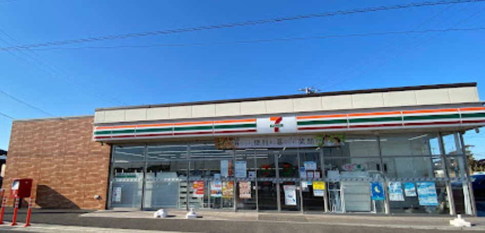 コンビニ　セブンイレブン木更津瓜倉店（コンビニ）まで297m