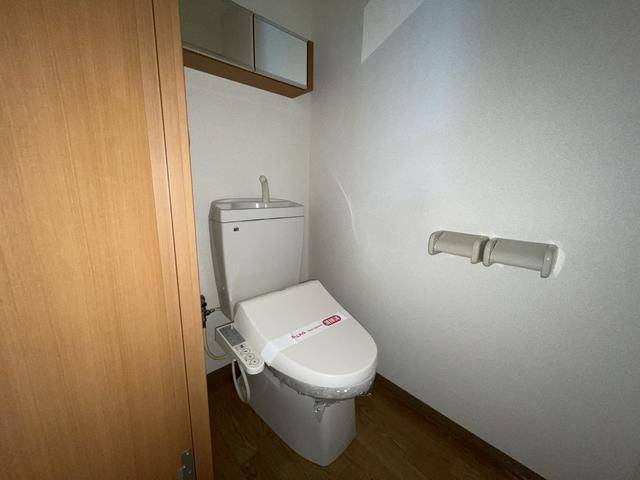 トイレ　お手洗い