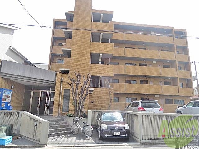 建物外観　吹田市岸部北「メゾンドールII」