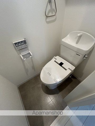 広島電鉄宮島線 高須駅 徒歩3分 3階建 築8年のトイレ写真