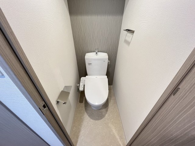 トイレ　清潔感のあるトイレです