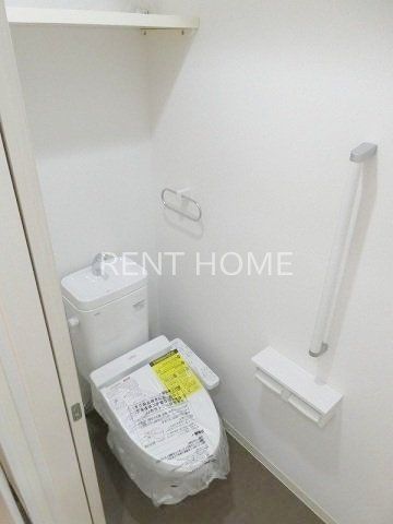 トイレ　ウォシュレット付き