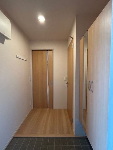 玄関　明るい玄関です