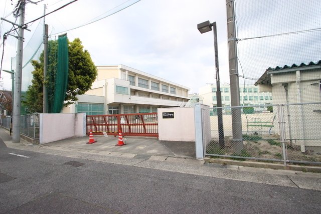 中学校　名古屋市立守山北中学校（中学校）まで500m