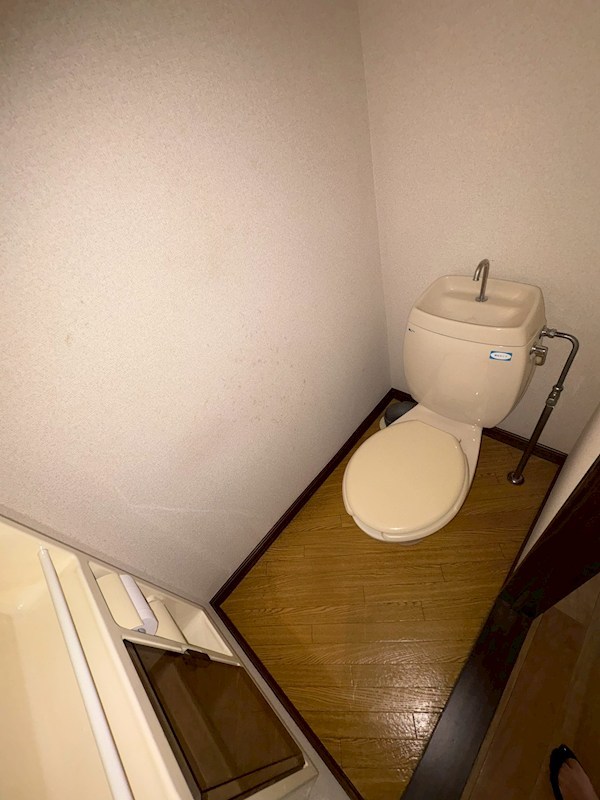 トイレ　参考画像