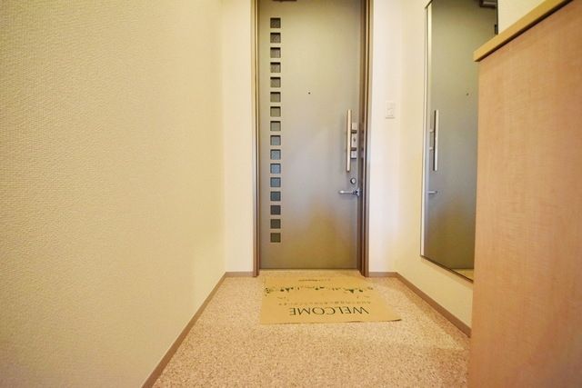 玄関　別部屋参考写真