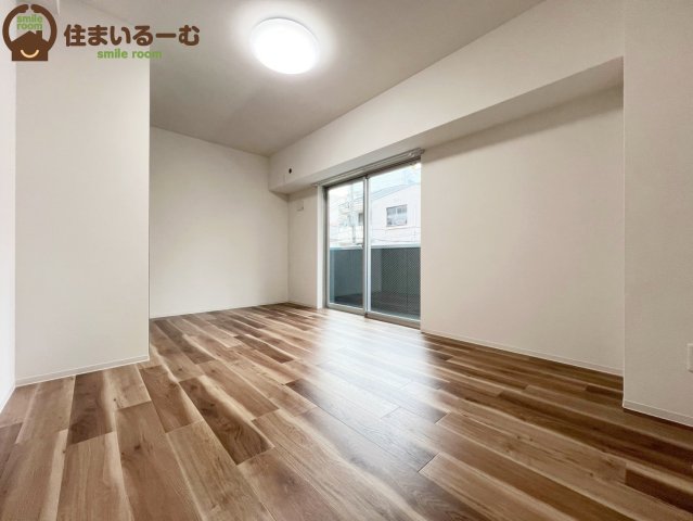 リベラ千林大宮の居間写真
