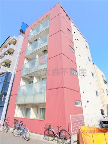 建物外観　2012年6月築　鉄骨造地上5階建て総戸数10戸オートロック
