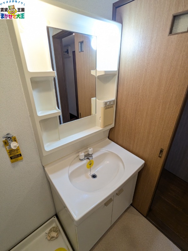 西村コーポの内装写真