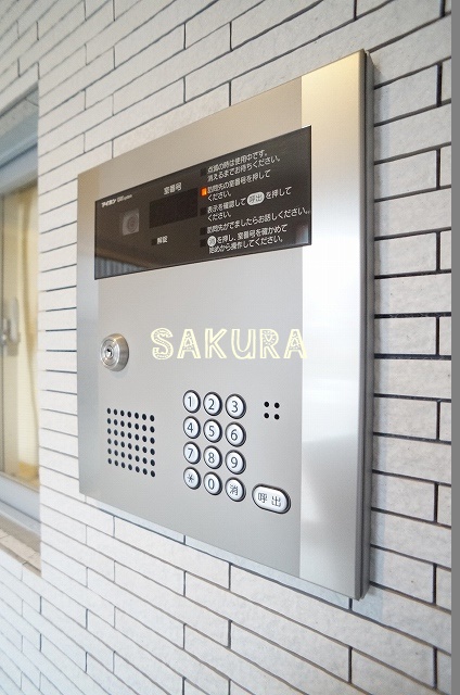 セキュリティ　女性の方でも安心のモニター付きオートロック♪