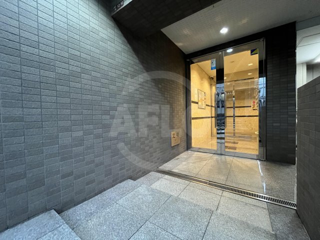 エントランス　ACTY北堀江　エントランスアプローチ
